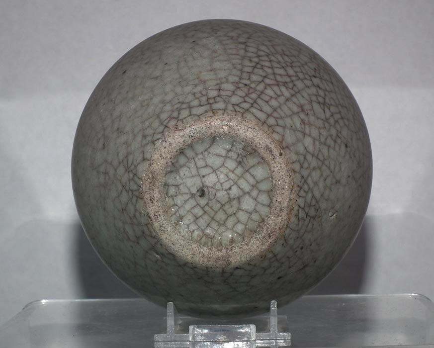 Antique Chinese Yuan Dynasty Crackle – Glaze Ge Type Ceramic Jar