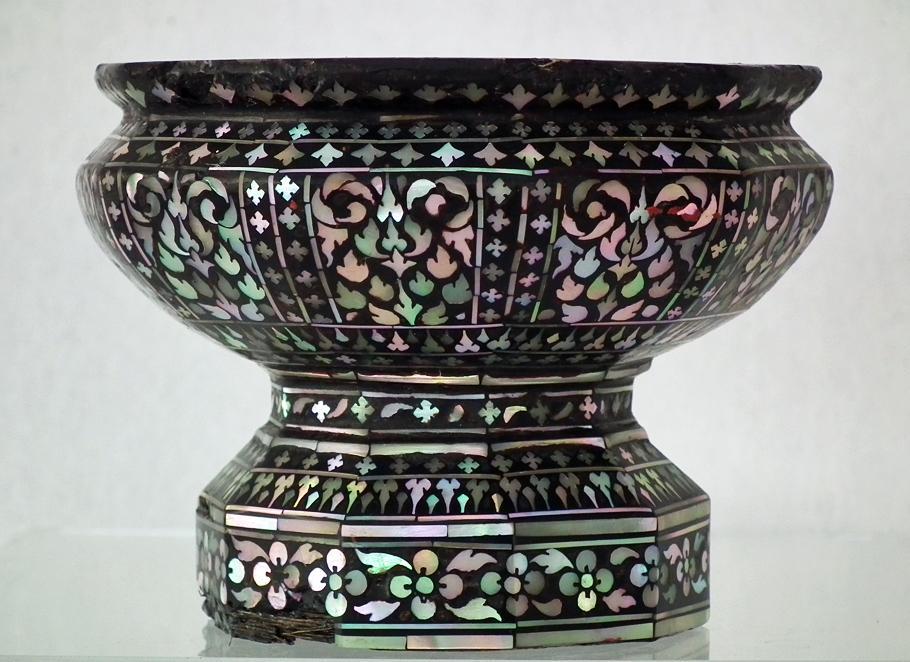 Rare Antique Thai Mother-Of-Pearl Inlaid Cup Thailand 18th -19th Century