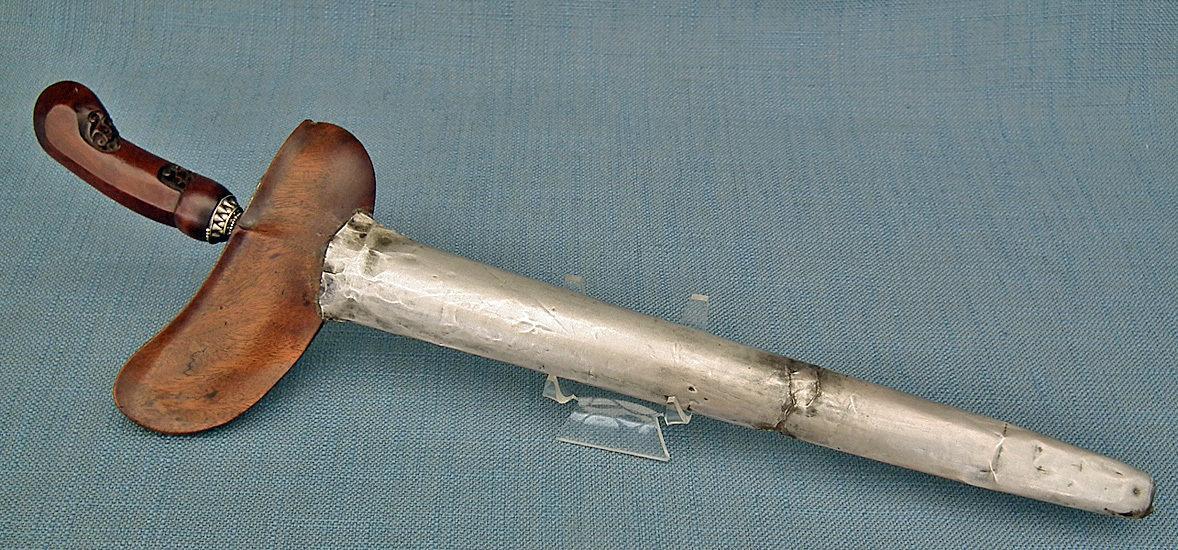 Antique Indonesian Javanese Islamic Short Sword Dagger Kris Keris