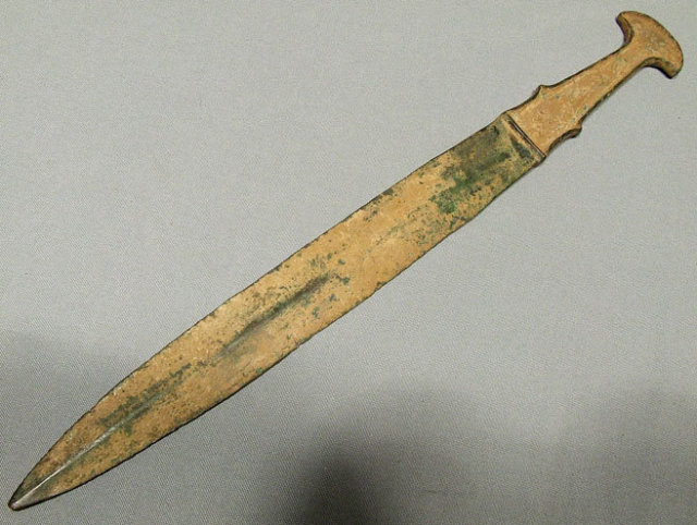 Ancient Bronze Sword Babylonian Luristan, 13th-12th century BC