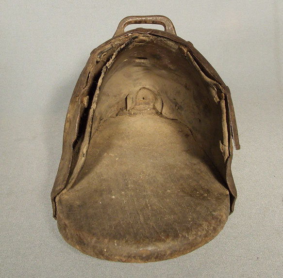 Antique European knight Stirrup Armour 16th century