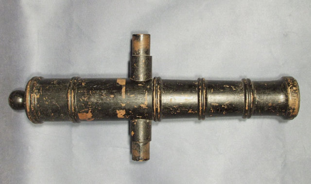 Antique Wooden Cannon Model, 18th century