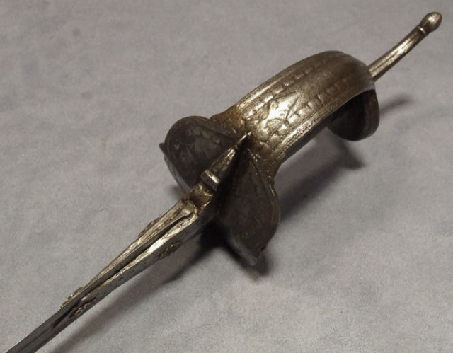 Antique 17th century Sword Indo Persian Mughal India