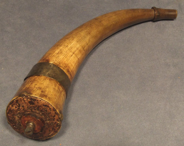 Antique 18th century American Revolutionary War powder horn