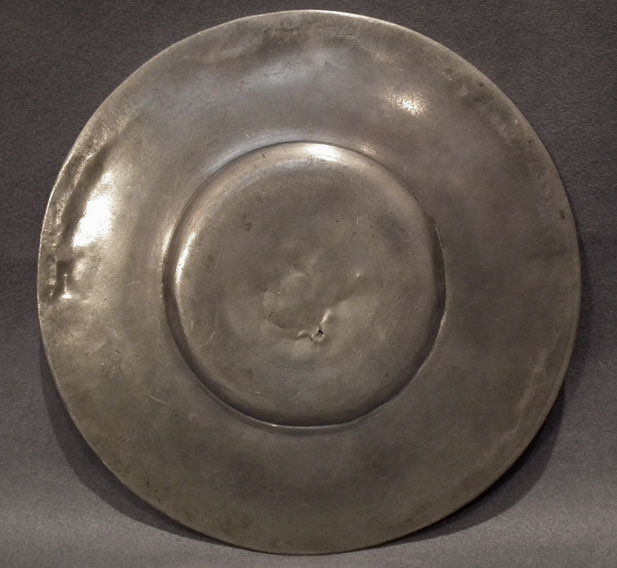 Antique 17th century Nürnberg Zinn Pewter Relief Plate Kaisertel