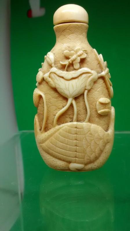 Netsuke Snuff Bottle