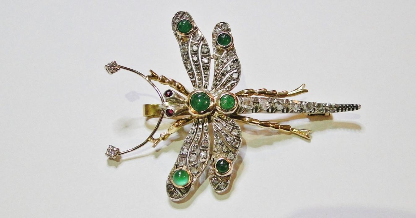 FINE ORNATE 18K GOLD DIAMOND & EMERALD FIGURAL BROOCH DRAGONFLY SIGNED