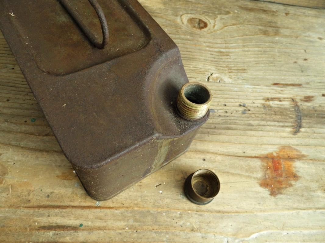 Antique Kerosene Can with Handle Gas Canister Container Vintage Railroad Tool Metal Box Oil Fuel Box Industrial Decor Tinware Man Cave Decor