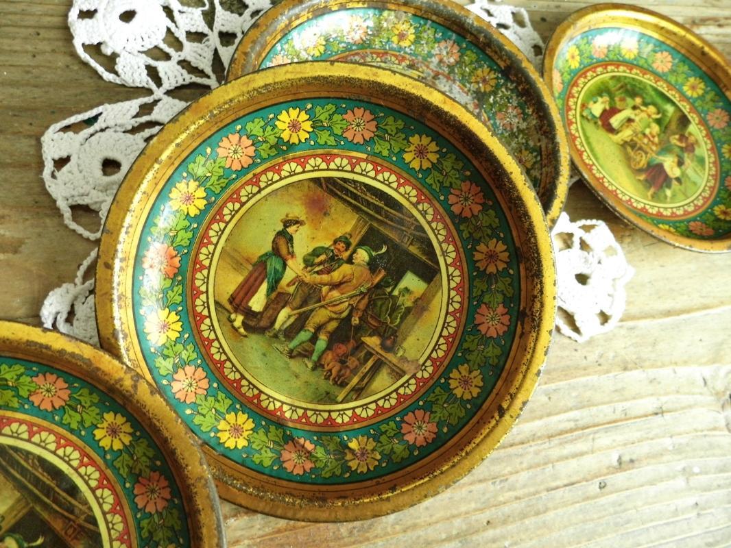 Set 10 Antique Tin Metal Coasters Vintage Drink Bottle Cup Mat Platter Round Green Gold Floral Village Motif Barware Utensil Farmhouse Decor