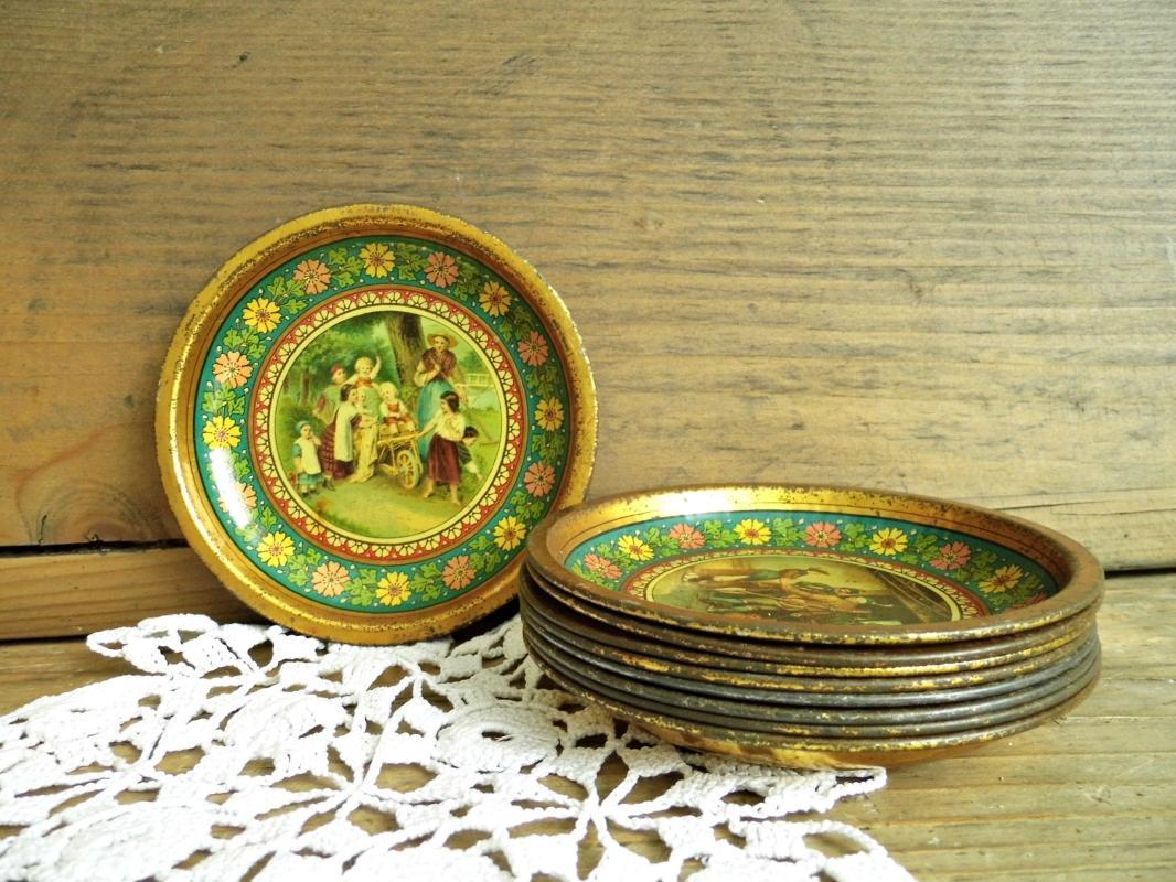 Set 10 Antique Tin Metal Coasters Vintage Drink Bottle Cup Mat Platter Round Green Gold Floral Village Motif Barware Utensil Farmhouse Decor