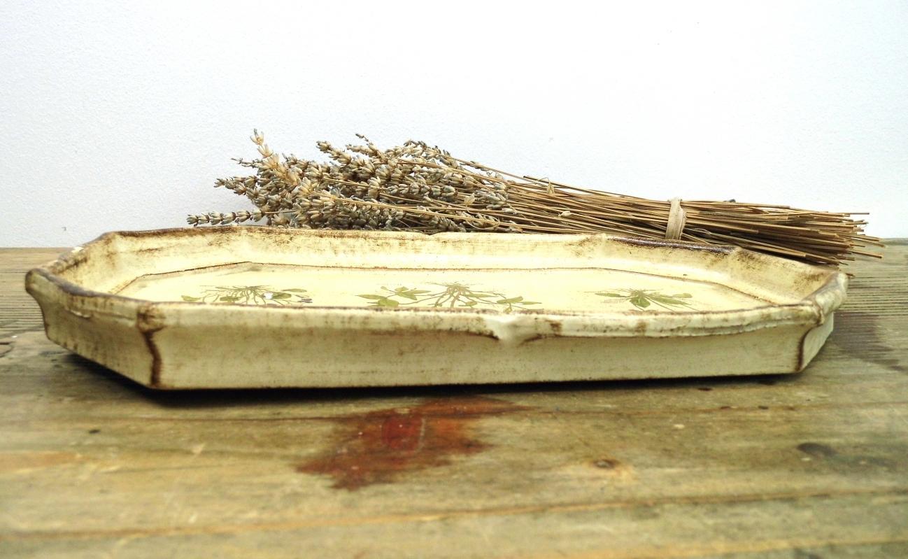 Vintage Italian Florentine Tray Wood Vanity Trinket Medicinal Herbs Beige Dresser Jewelry Tray Scallops Serving Platter Shabby Cottage Chic