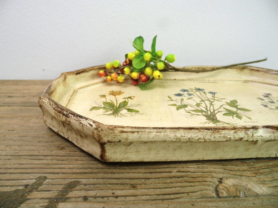 Vintage Italian Florentine Tray Wood Vanity Trinket Medicinal Herbs Beige Dresser Jewelry Tray Scallops Serving Platter Shabby Cottage Chic