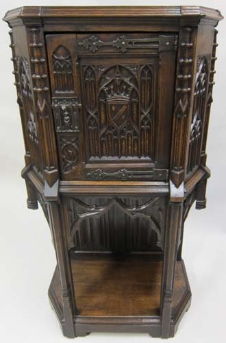 Small Gothic Cabinet (Argenterie)