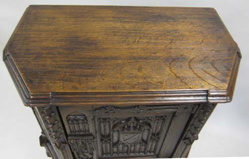 Small Gothic Cabinet (Argenterie)