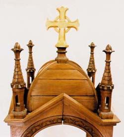 Gothic Niche/Baldachin