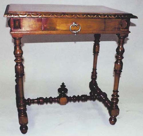 Louis XIII walnut table desk