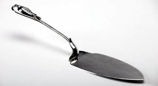 Petersen Sterling Cake Slice, Montreal C.1940