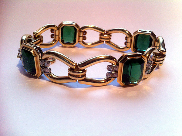 Very Fine Tourmaline Diamond Gold Bracelet.