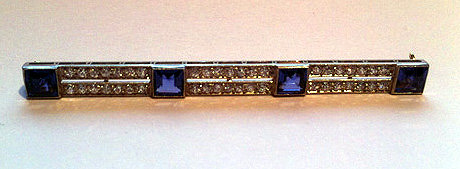 Art Deco Sapphire Diamond Platinum Bar Brooch, C.1920.