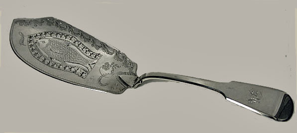 Irish Georgian Silver Fish Slice, Dublin 1825, Samuel Neville