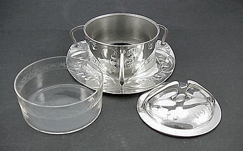 Art Nouveau Jugendstil Secessionist pewter Dish, Gerhardi, Germany C.1902