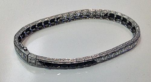 Art Deco Bracelet Platinum Diamond Onyx C.1920.