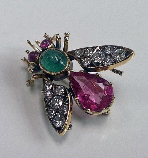 Suffragette colours Bee Brooch Diamond Gem Set C.1910