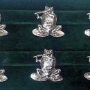 Frog Place Menu Card Holders