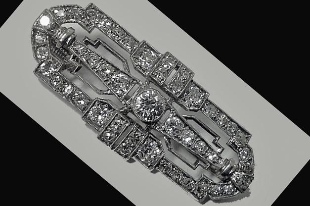 Art Deco Diamond Platinum Brooch, English C.1920.