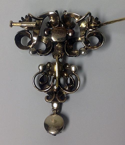 18th century Georgian Emerald Diamond Brooch, Portugal or Spain C.1780