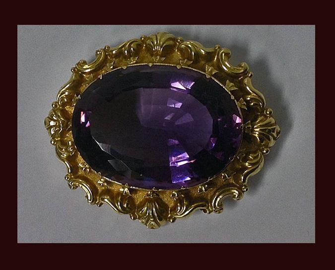 Large Amethyst Gold Brooch, England C.1850