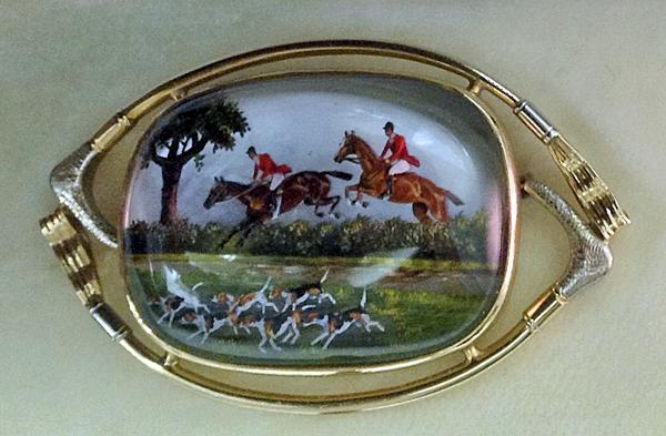Very Fine Reverse Intaglio Crystal depicting `The Hunt’, early 20th century.