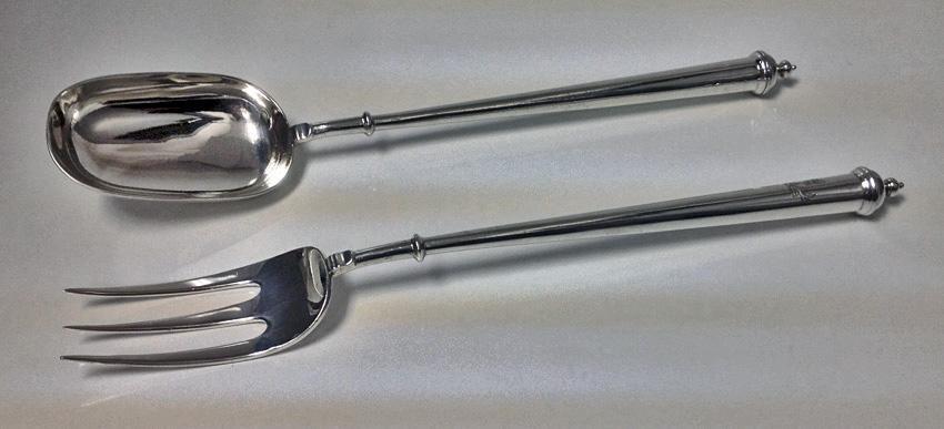 Rare Pair of English Canon pattern Silver Servers, London 1929-30, D & J Welby.