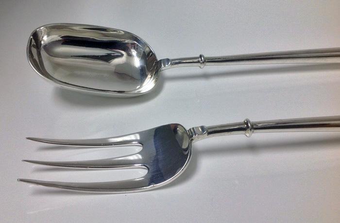 Rare Pair of English Canon pattern Silver Servers, London 1929-30, D & J Welby.