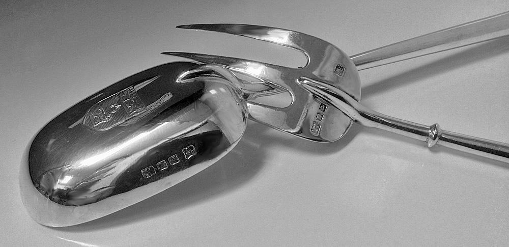 Rare Pair of English Canon pattern Silver Servers, London 1929-30, D & J Welby.
