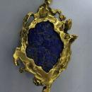 18K yellow gold and Azurite Pendant, London 1975, GL.