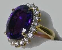 Amethyst Diamond Ring 18K.