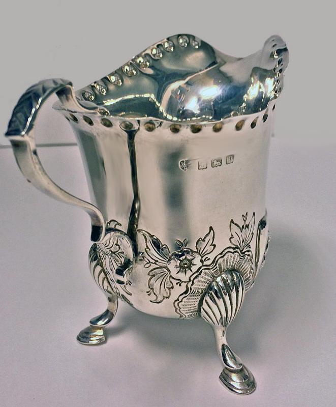 Irish style Silver cream jug and matching sugar bowl, Birmingham 1912-13