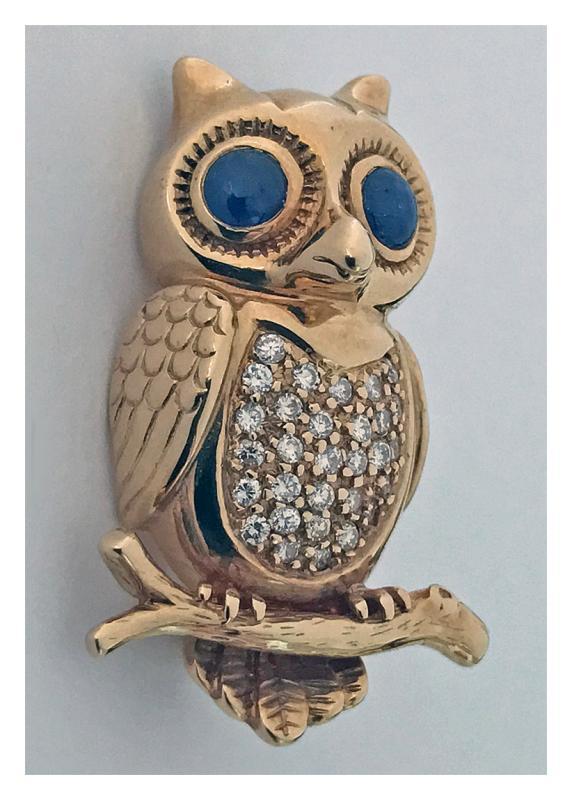 Boucheron 18K Diamond and Sapphire Owl Brooch Pin, 20th century