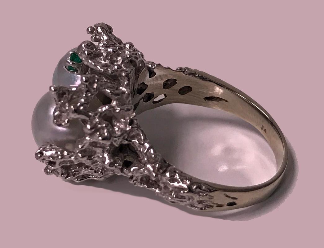 Modern Abstract Nugget 14K white Gold, Pearl and Emerald Ring, C.1970