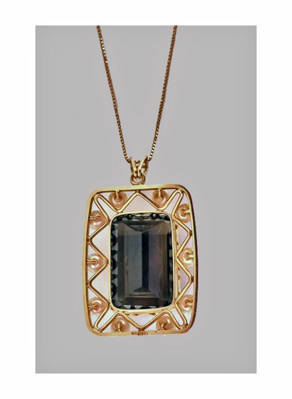 Mid-century 14K quartz and cultured pearl Pendant Necklace, C.1960.