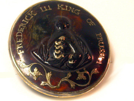 18th century silver shell box, bust of Frederick 111 of Prussia, Germany C.1780
