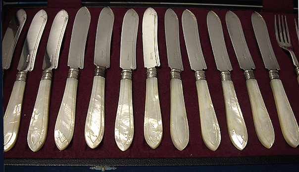 English Mother of Pearl Silver Fish Service,