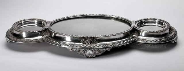 Elkington centerpiece mirror plateau bottle stand, England 1869.
