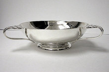 Arts Crafts Sterling Silver hammered Bowl, London 1901 Charles Edwards.