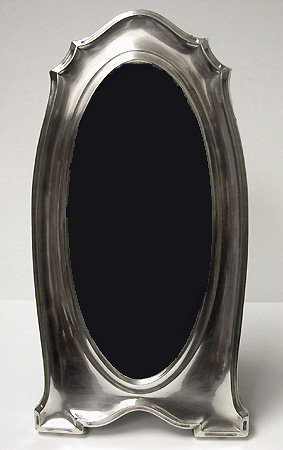 Art Nouveau English Silver Photograph Frame, Birmingham 1915, H.C.Davis