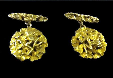 Pair of Art Nouveau 18K Frog cufflinks, C.1890