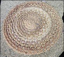 ROUND BRAIDED MAT
