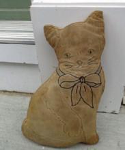 STUFFED CAT
