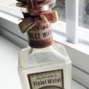 GLOS-SOLA VIOLET WATER BOTTLE-GIRL IMAGE(PERFUME)